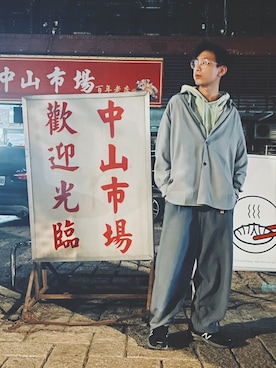 「RIPNDIP（リップンディップ）のアイテム（トップス）」を使った、zwei02さん（メンズ・179cm）の春コーディネート