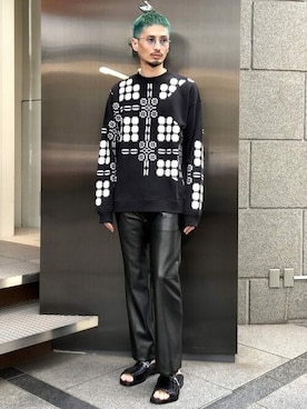 「TACASI（タキャシ）のアイテム」を使った、International_Gallery_BEAMSさん（メンズ・180cm）の秋コーディネート