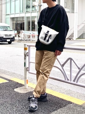 「アイテム（ショルダーバッグ）」を使った、oyekn1118さん（メンズ・165cm）の春コーディネート