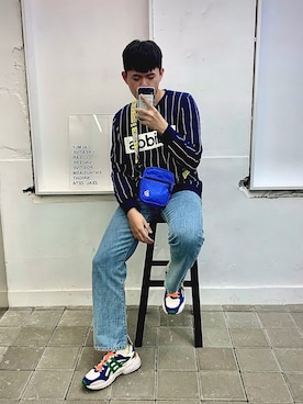 「ASICS（アシックス）のアイテム（スニーカー）」を使った、陳信佑さん（メンズ・176cm）の秋コーディネート