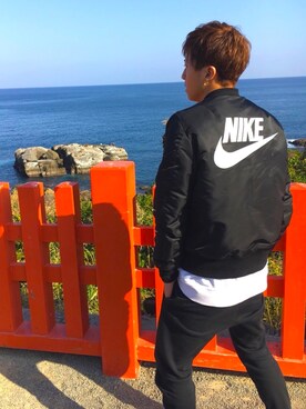 「NIKE（ナイキ）のアイテム（MA-1）」を使った、樽ちゃんさん（メンズ・174cm）の夏コーディネート