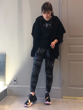 「NERGY（ナージー）のアイテム（ブルゾン）」を使った、miyabiさん（レディース・164cm）の秋コーディネート
