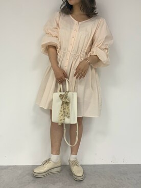 「152cm」｜「アイテム（チュニック）」を使った、安部麻未奈さん（レディース・152cm）の春コーディネート