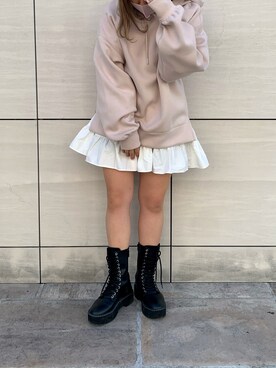 「H&M（エイチ・アンド・エム）のアイテム（ブーツ）」を使った、安部麻未奈さん（レディース・152cm）の冬コーディネート