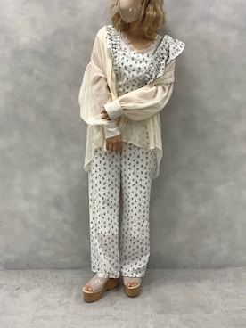 「one after another NICE CLAUP（ワンアフターアナザーナイスクラップ）のアイテム（サロペット/オーバーオール）」を使った、安部麻未奈さん（レディース・152cm）の春コーディネート