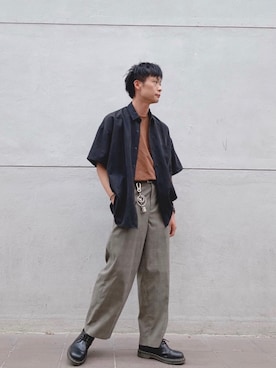 「ビッグシャツ」｜「アイテム（財布/小物）」を使った、Teru Sindouさん（メンズ・170cm）の秋コーディネート