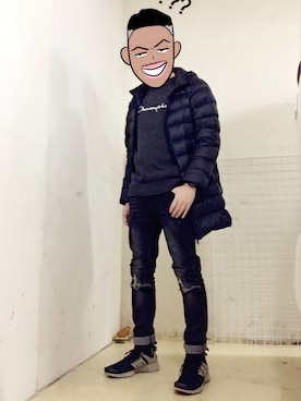 「Champion（チャンピオン）のアイテム（ニット/セーター）」を使った、Neo23さん（メンズ・170cm）の冬コーディネート