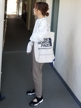 「BEAMS BOY（ビームスボーイ）のアイテム（トートバッグ）」を使った、saaayaaaさん（レディース・152cm）の春コーディネート