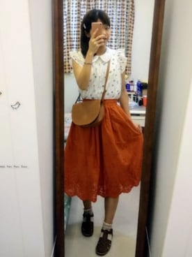 「オレンジスカート」｜ChiHsinさん（レディース・162cm）の春コーディネート