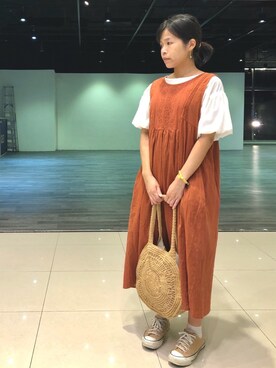 「Samansa Mos2（サマンサ モスモス）のアイテム（ピアス（両耳用））」を使った、ChiHsinさん（レディース・162cm）の秋コーディネート