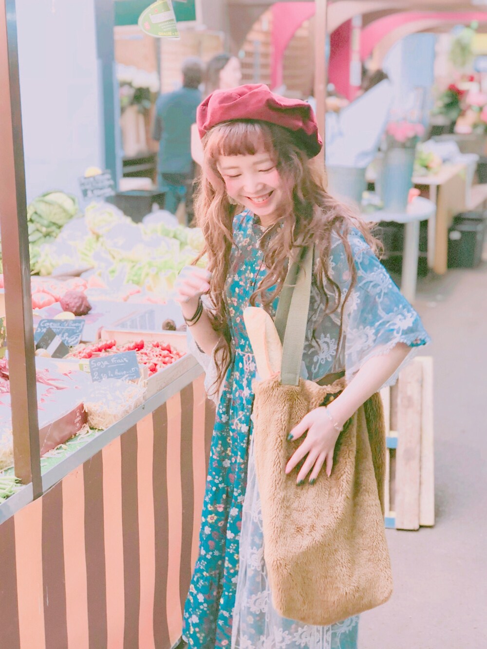 「春、春コーデ、vintage style、lace、Flower pattern、153cm、Paris summer」｜「VINTAGEのアイテム（ショルダーバッグ、ブラウン系）」を使った、YUYU🍄🦔🐛さん（レディース・153cm）の春コーディネートの1枚目の写真