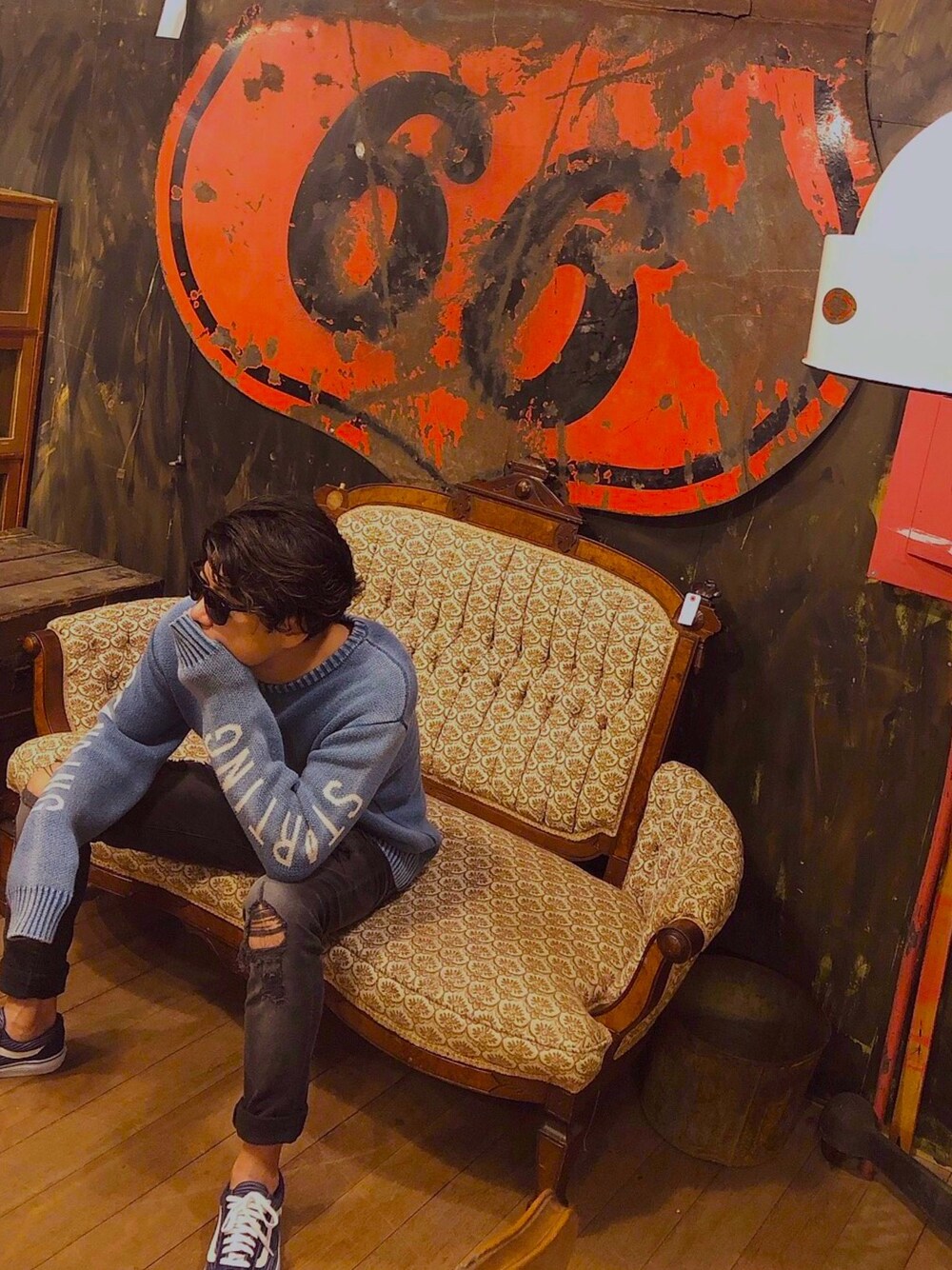 「秋コーデ、オトナカジュアル、スキニーデニム、ベイフロー(BAYFLOW)、ニット、VANS、ZARA、パパ、おしゃれさんと繋がりたい、シンプル」｜「TALEXのアイテム（メガネ、ブラック系）」を使った、baseさん（メンズ・174cm）の秋コーディネートの1枚目の写真