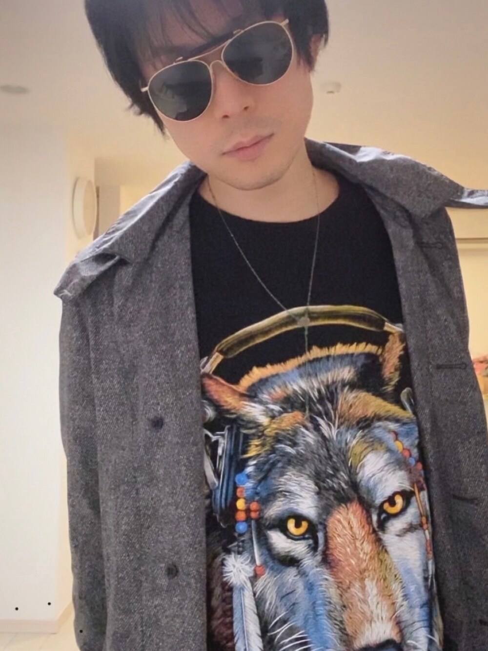 「不明のアイテム（Tシャツ/カットソー、ブラック系）」を使った、giannarockさん（メンズ・176cm）の春コーディネートの1枚目の写真