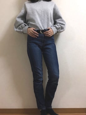 「UNIQLO（ユニクロ）のハイライズスキニージーンズ（ビューティコンプレッション）（デニムパンツ、ブルー系）」を使った、まいまいさん（レディース）の秋コーディネート