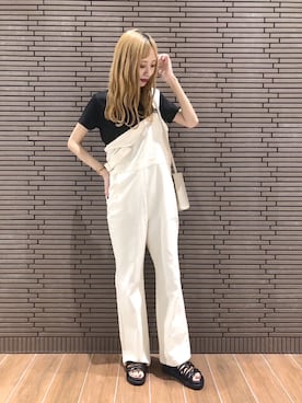 「PAGEBOY（ページボーイ）のアイテム（サロペット/オーバーオール）」を使った、asakaさん（レディース・160cm）の春コーディネート