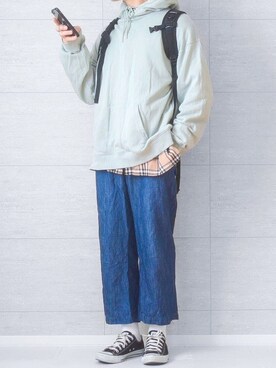 「アイテム（パーカー、グリーン系）」を使った、しま🦓さん（メンズ・170cm）の春コーディネート