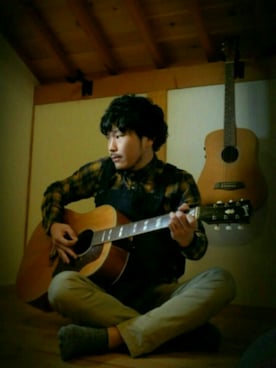 「Gibson   （-）のアイテム」を使った、まつさん（メンズ・173cm）の冬コーディネート