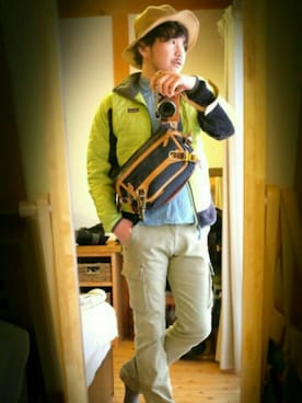 「KEEN（キーン）のアイテム（その他シューズ）」を使った、まつさん（メンズ・173cm）の冬コーディネート