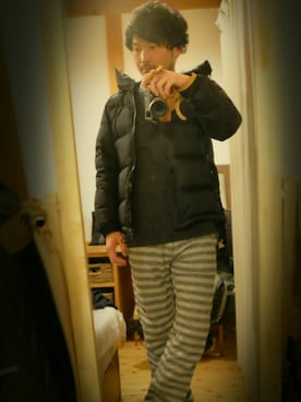 「アイテム（カメラ/カメラグッズ、シルバー系）」を使った、まつさん（メンズ・173cm）の冬コーディネート