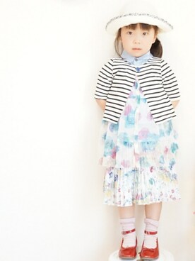 「フラワープリント」｜「アイテム（レッグウェア）」を使った、ゆん☺さん（キッズ・100cm）の春コーディネート