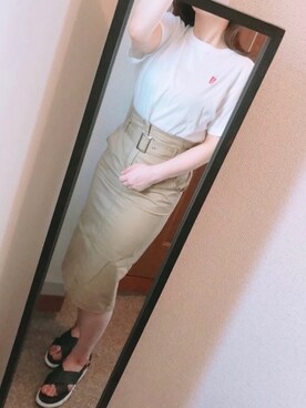「FREDY&GLOSTER（フレディアンドグロスター）のアイテム（Tシャツ/カットソー）」を使った、あやのさん（レディース・158cm）の夏コーディネート
