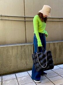 DIESEL（ディーゼル）の「レディース パファーナイロン トート