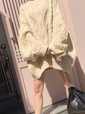 「fluffy.のアイテム（Knitwear、ベージュ系）」を使った、 fluffy.directorさん（レディース・155cm）の冬コーディネート