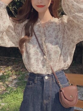 「fluffy.のアイテム（Shirts、ベージュ系）」を使った、 fluffy.directorさん（レディース・155cm）の冬コーディネート