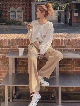 「fluffy.のアイテム（Shirts、ベージュ系）」を使った、 fluffy.directorさん（レディース・155cm）の冬コーディネート
