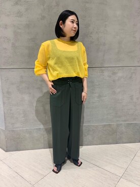 「UNITED ARROWS（ユナイテッドアローズ）のUWMSC シアー クルーネック ニット†（ニット/セーター、イエロー系）」を使った、UEDA HONOさん（レディース・154cm）の春コーディネート