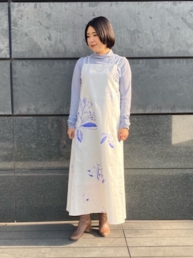 「AEWEN MATOPH（イウエン マトフ）の＜AEWEN MATOPH（イウエン マトフ）＞アメリカンスリーブ タンクトップ（タンクトップ、ブルー系）」を使った、UEDA HONOさん（レディース・154cm）の冬コーディネート