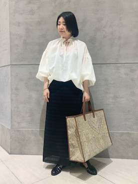 「A VACATION（アヴァケーション）の＜A VACATION（ア バケーション）＞TANK PAISLEY YLW バッグ（トートバッグ、ベージュ系）」を使った、UEDA HONOさん（レディース・154cm）の春コーディネート