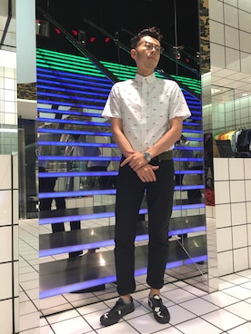 「A BATHING APE（アベイシングエイプ）のアイテム（腕時計）」を使った、上遠野 広基さん（メンズ・183cm）の春コーディネート