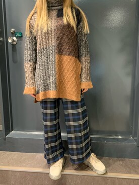 「HOLZWEILER（ホルツワイラー）のアイテム」を使った、ayakaさん（レディース・160cm）の秋コーディネート