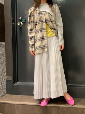「REMME（レメ）のREMME(レメ)　 Vカットフラットパンプス（パンプス）」を使った、ayakaさん（レディース・160cm）の冬コーディネート