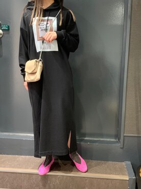 「REMME（レメ）のREMME(レメ)　 Vカットフラットパンプス（パンプス）」を使った、ayakaさん（レディース・160cm）の冬コーディネート