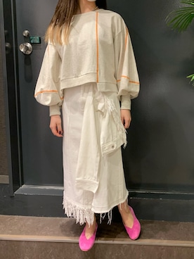 「REMME（レメ）のREMME(レメ)　 Vカットフラットパンプス（パンプス）」を使った、ayakaさん（レディース・160cm）の春コーディネート