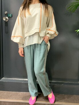 「REMME（レメ）のREMME(レメ)　 Vカットフラットパンプス（パンプス）」を使った、ayakaさん（レディース・160cm）の春コーディネート