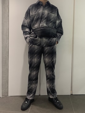 「DANKE SCHON（ダンケシェーン）のDankeSchon/ダンケシェーン/モザイクパンツ（その他パンツ）」を使った、takuya satoさん（メンズ・182cm）の冬コーディネート
