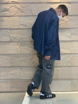「Danke schon」｜「アイテム（チノパンツ）」を使った、takuya satoさん（メンズ・182cm）の春コーディネート