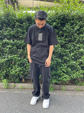 「BlackEyePatch（ブラックアイパッチ）のアイテム（トップス）」を使った、takuya satoさん（メンズ・182cm）の春コーディネート