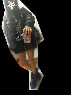 「KILL STAR（キルスター）のアイテム（トップス）」を使った、優月さん（レディース・155cm）の春コーディネート