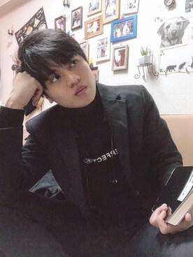 「アイテム（スーツベスト、ブラック系）」を使った、Cheetahさん（メンズ・169cm）の冬コーディネート