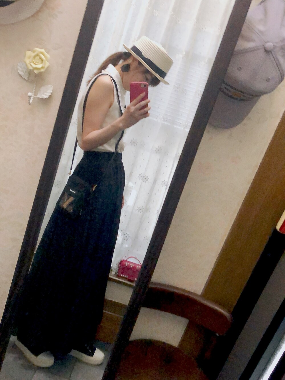 「楽チンコーデ、夏、大人カジュアル、きれいめカジュアル、着回しコーデ、おしゃれさんと繋がりたい、休日スタイル、アントマリーズ」｜「LOVELESSのアイテム（シャツ/ブラウス、ホワイト系）」を使った、joeさん（レディース・158cm）の夏コーディネートの1枚目の写真