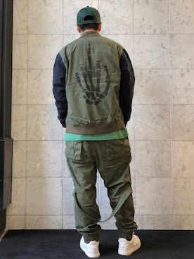 「コラボレーション」｜「アイテム（その他アウター）」を使った、yamazaki222さん（メンズ・171cm）の秋コーディネート