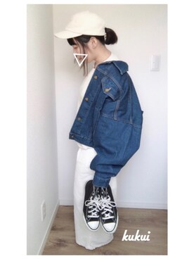 「CONVERSE ALL STAR（コンバースオールスター）の【CONVERSE (コンバース)】ALL STAR HI・（スニーカー、ブラック系）」を使った、くくいさん（レディース・146cm）の春コーディネート