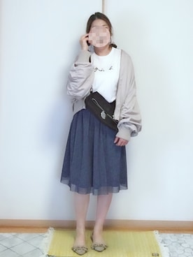 「KBF（ケイビーエフ）のアイテム（MA-1）」を使った、えりさん（レディース・158cm）の春コーディネート