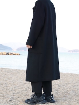 「shiyoh」｜「アイテム（チェスターコート）」を使った、ひかるさん（メンズ・167cm）の冬コーディネート