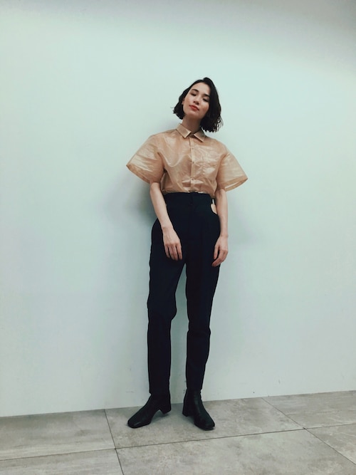 Julia Shortreedさんのコーディネート