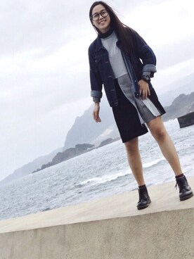 「SALA（サラ）のアイテム」を使った、周佳蓉さん（レディース・168cm）の春コーディネート